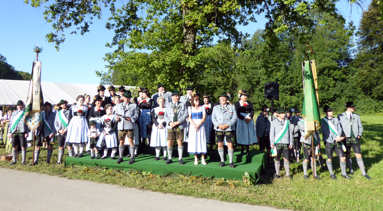 Empfangskomitee Am Frhen Morgen In Der Necheiau