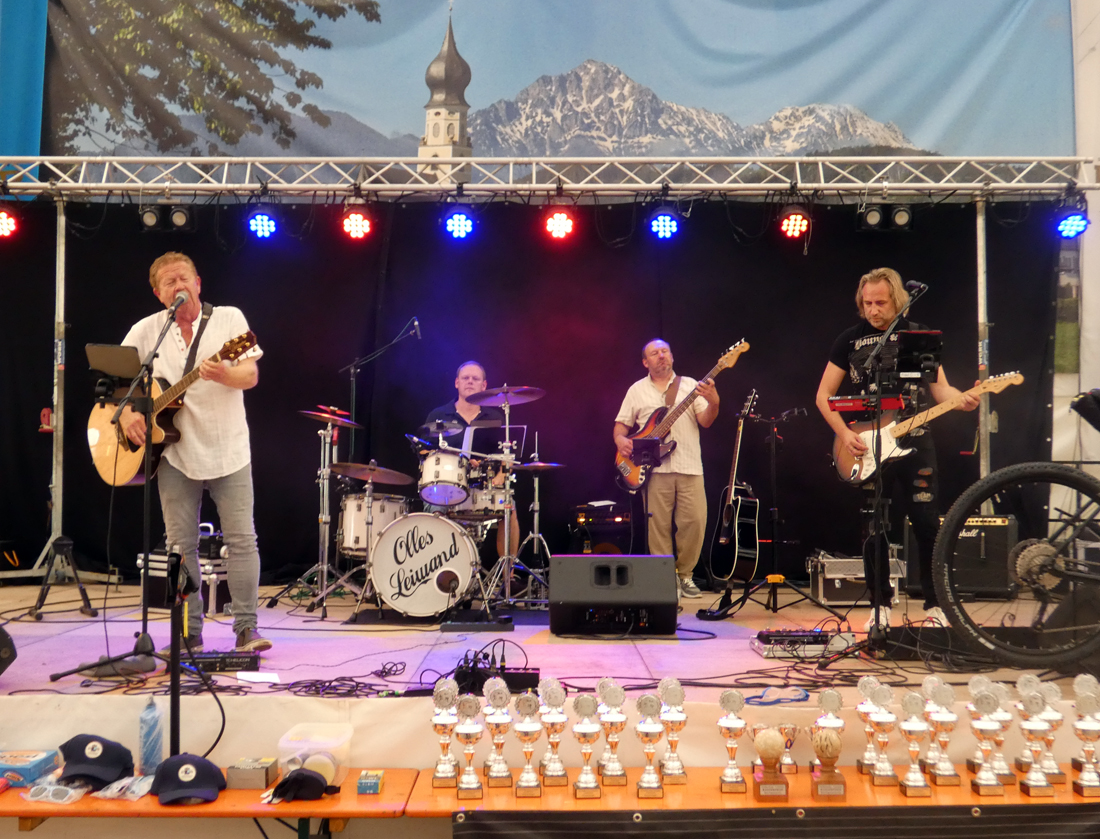 Band Olles Leiwand