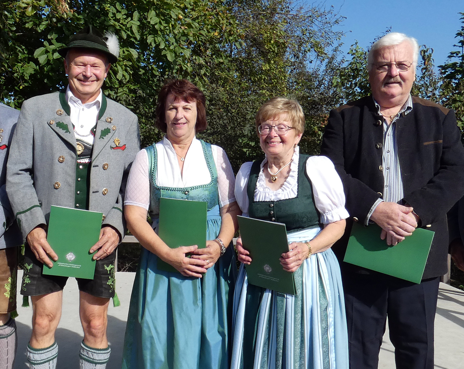 Fr 40 Jhrige Vereinstreue Wurden Geehrt V L Bruno Thurnhausstatter Sophie Hogger Maria Reichenberger Und Karl Binder