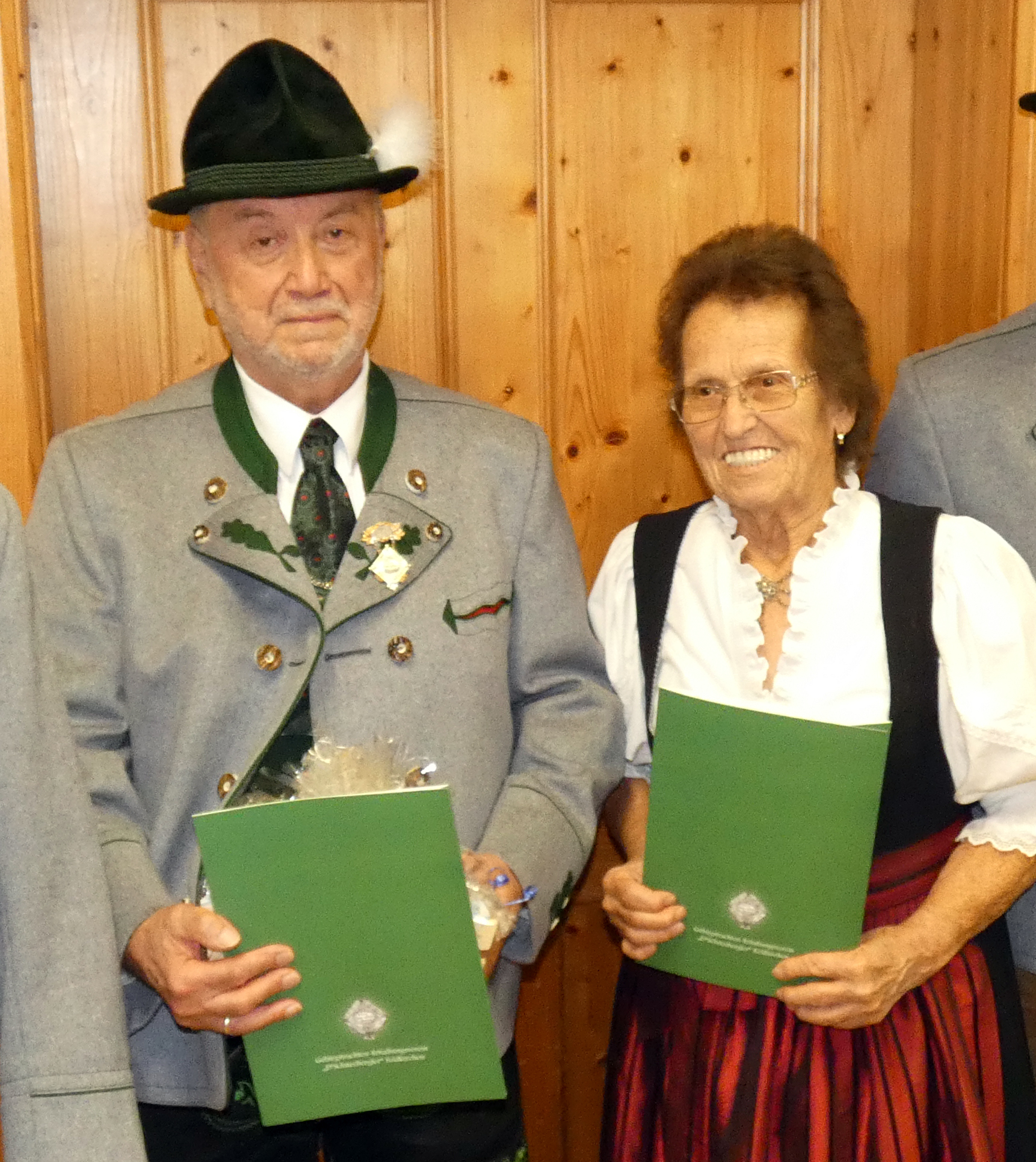 Peter Kern 60  Jahre Im Verein Und Marianne Schfecker 50 